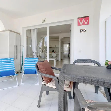 Eva Vacation Pool & Relax Апартаменты *